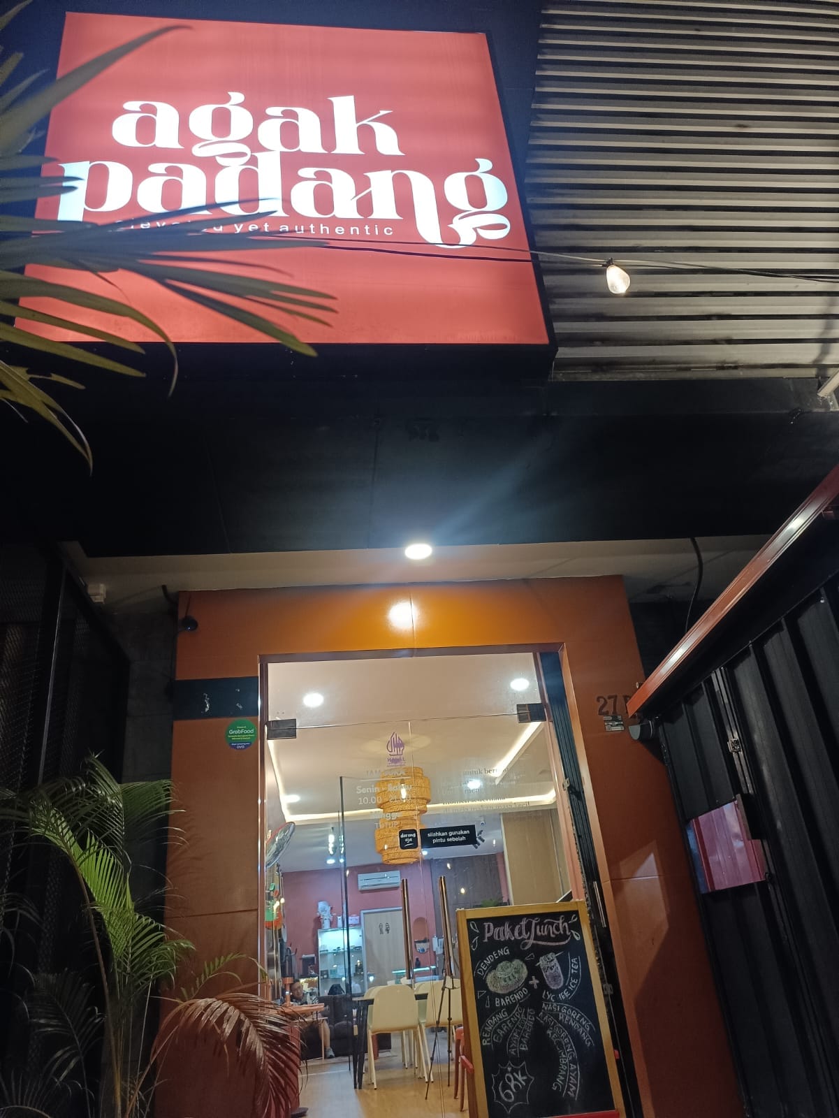 Restoran Agak Padang