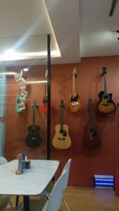 gitar agak padang